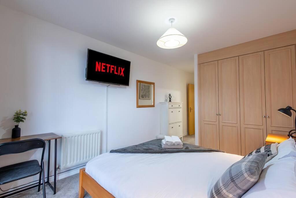 Morden London Apartment, By The Sea With Free Parking Londres Exterior foto
